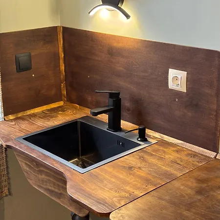 Piano Apartment