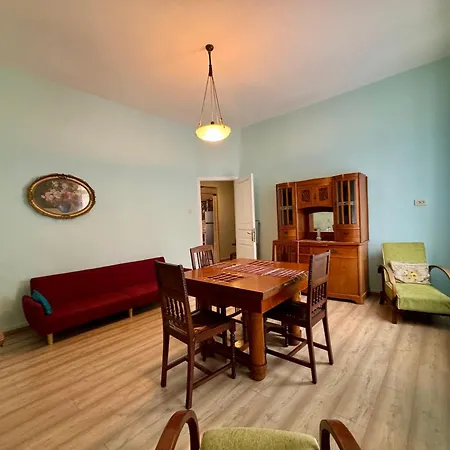 Apartment Piano Burgas